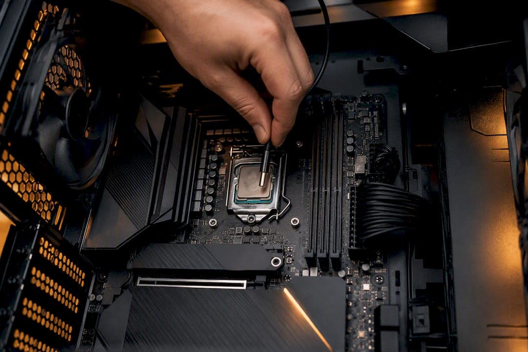 Cpu Gpu Bottleneck Check: How to Spot the Real Limiter
