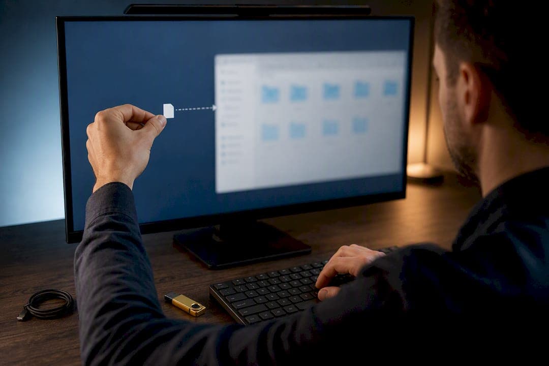 Windows Startup Folder: Stop a Dozen Hidden Autostarts